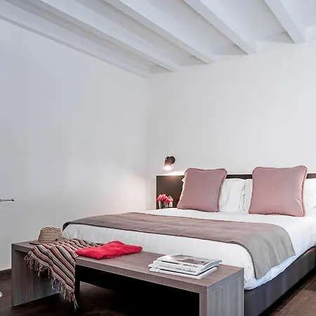 Apartamento Maderni Como